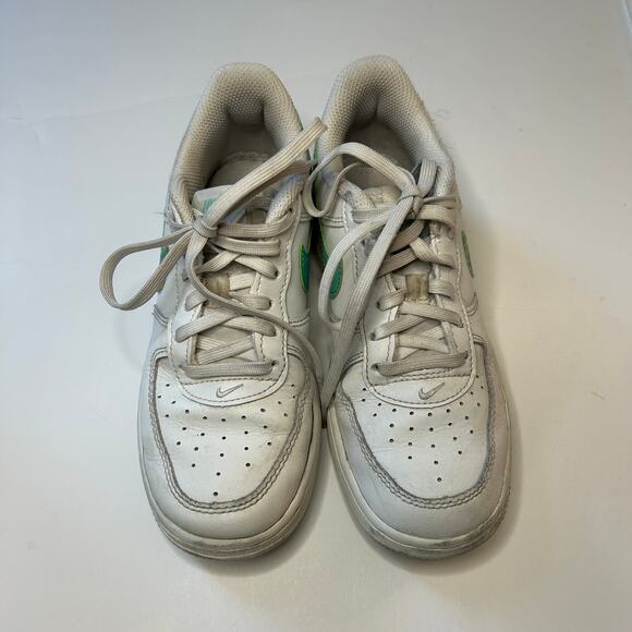 Nike Air Force One Girls Shoes 1.5Y - Picture 2 of 6